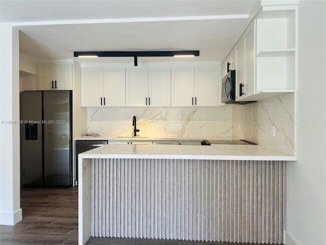 Primary Photo - 201 Jefferson Ave