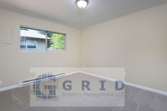 Building Photo - Gorgeous 2 Bedroom Apartment in Mt. Tabor - $500 MOVE IN SPECIAL!