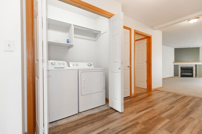 Building Photo - Centrally located Home with an Attached Garage