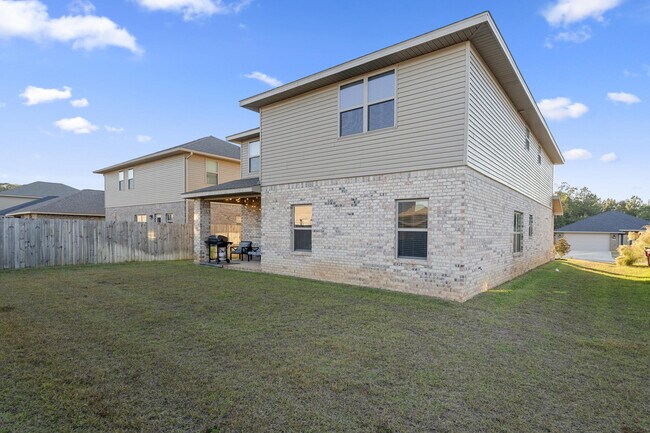 Building Photo - 113 Ridgeway Cir