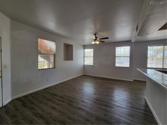 Building Photo - 1505 Blackcombe St