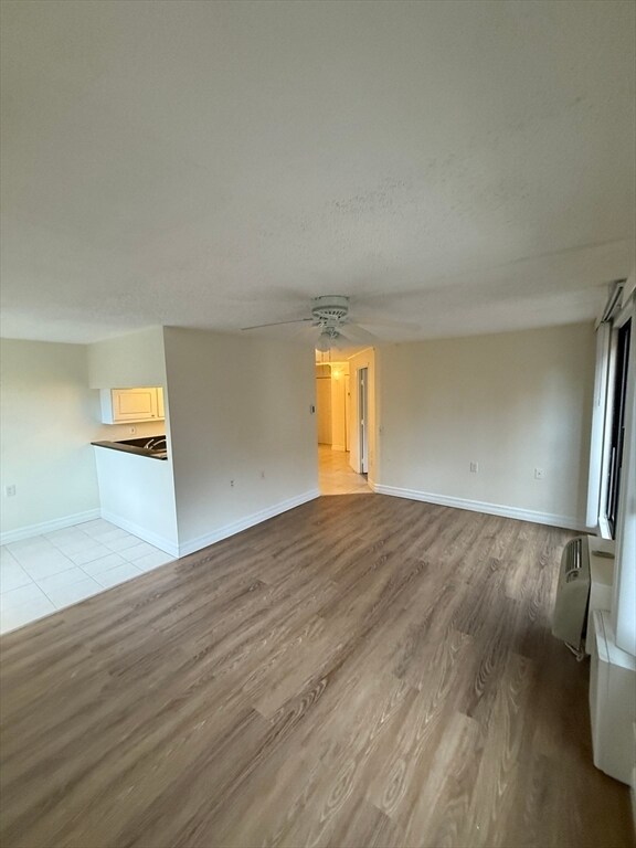 Building Photo - 112 Centre St