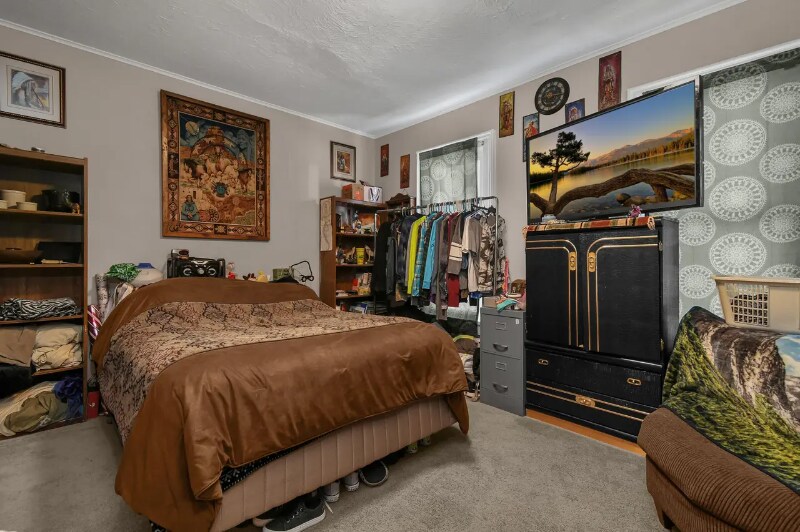 Building Photo - 11 Jefferson St