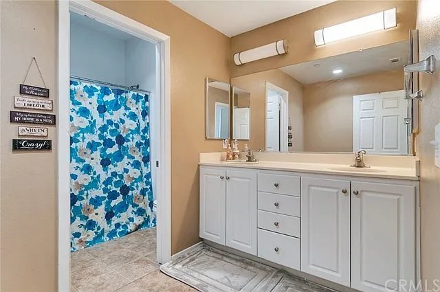 Building Photo - 277 Bloomington Ave