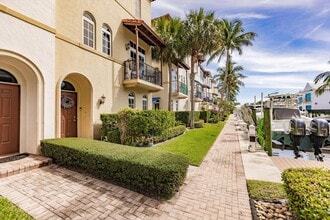 Building Photo - 820 Virginia Gardens Dr