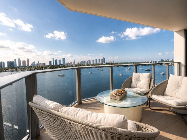 Building Photo - 17111 Biscayne Blvd