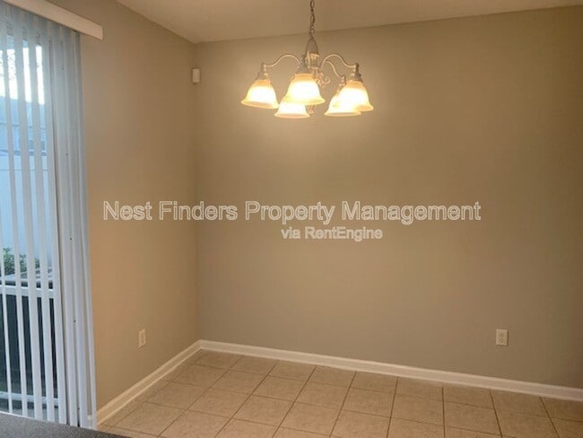 Building Photo - 7091 Stonelion Cir