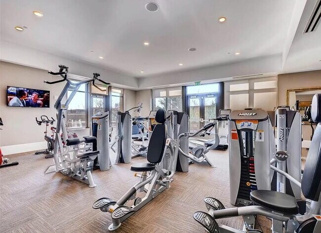 Building Photo - 7600 Landmark Way