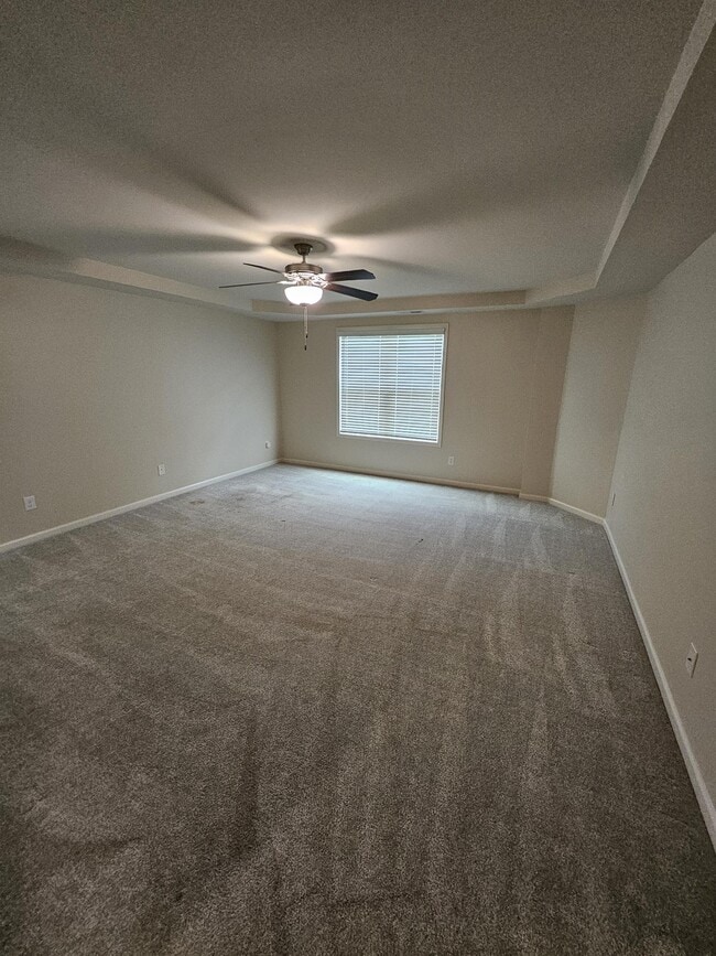 Building Photo - 109 Avalor Dr