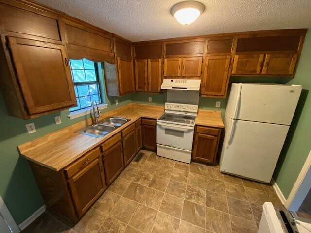 Building Photo - 2596 Ragsdale Rd