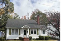 Building Photo - 38 Hill St