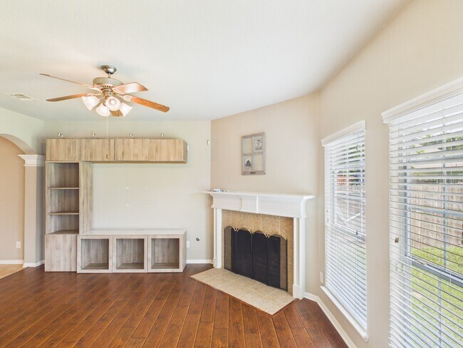 Building Photo - 17143 Deaton Mill Dr