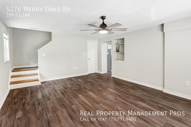 Building Photo - 5276 Merry Oaks Rd