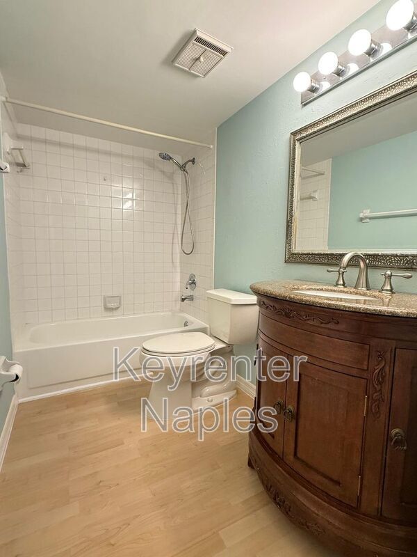 Building Photo - 3041 Sandpiper Bay Cir