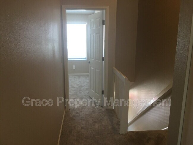 Building Photo - 3006 W 107th Pl