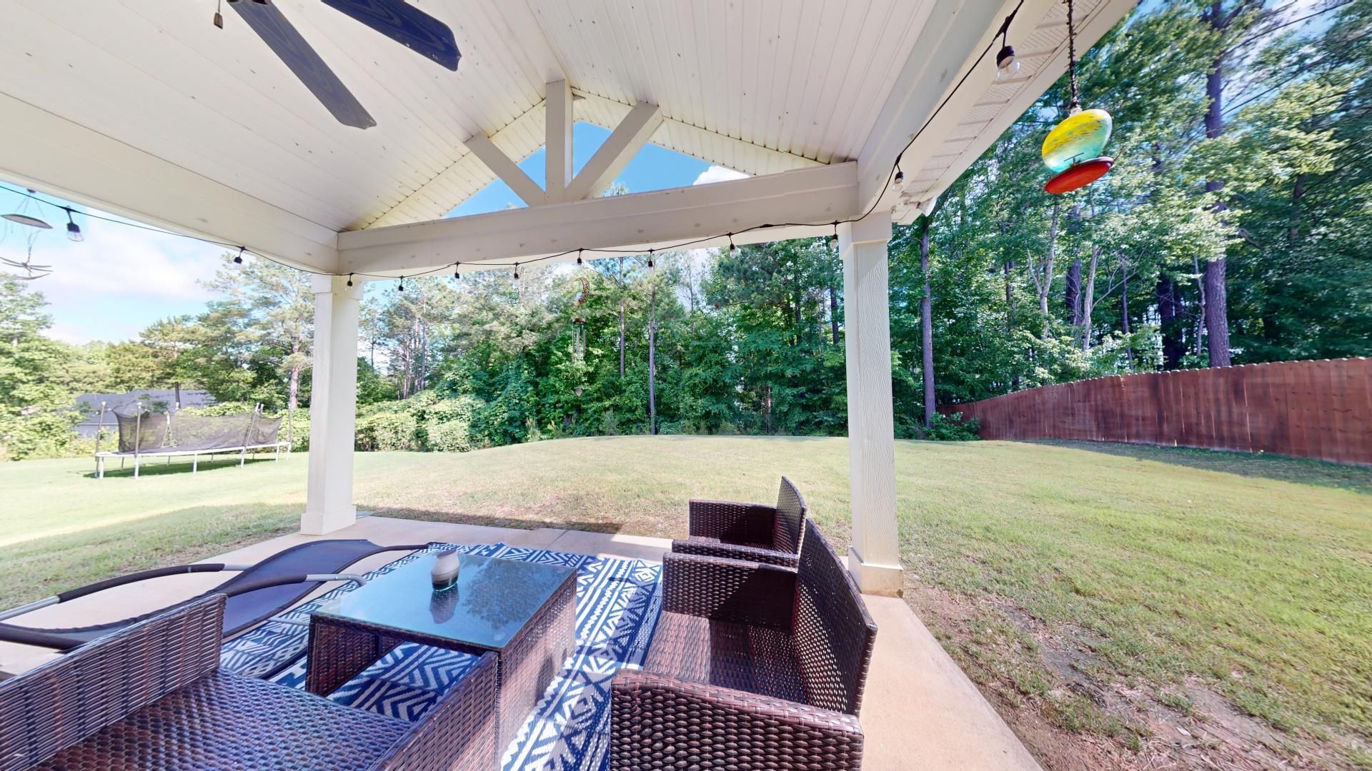 Building Photo - Very Well Maintained Home in East Richland S/D