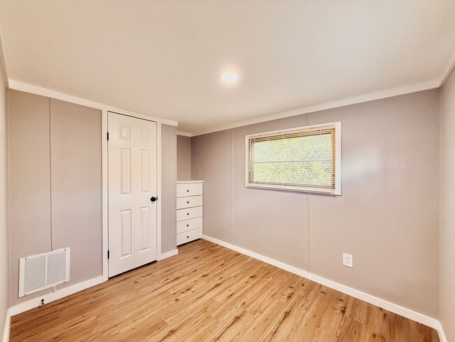 Building Photo - Welcome Home!