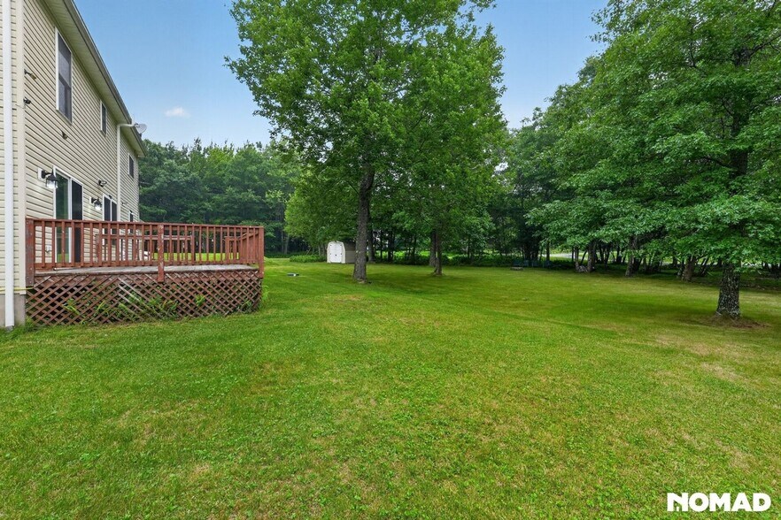 Building Photo - 122 Sawmill Rd