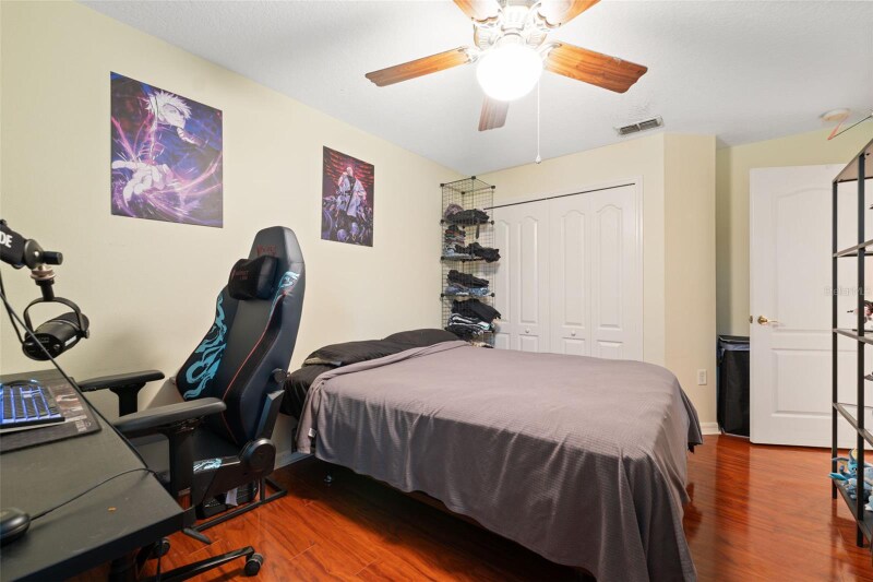 Building Photo - 1201 Dustan Pl