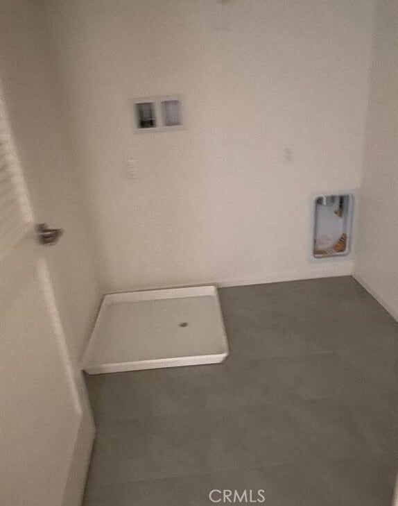 Building Photo - 215 Perennial Pl