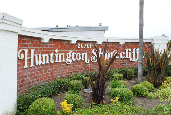  - Huntington shorecliffs