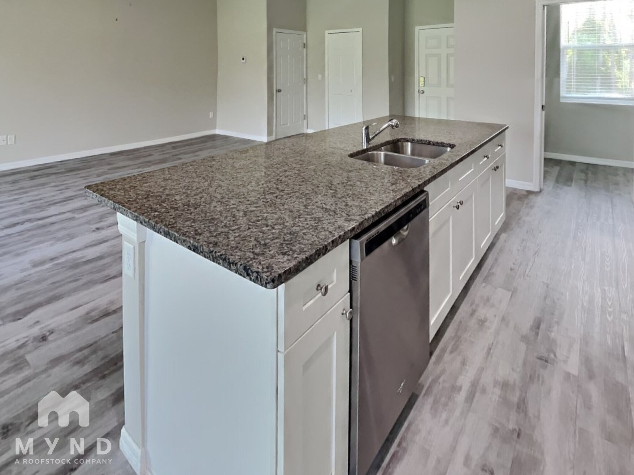 Building Photo - 7429 W Cameo Cir