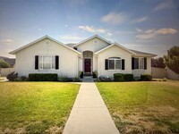 Building Photo - 1436 2375 N