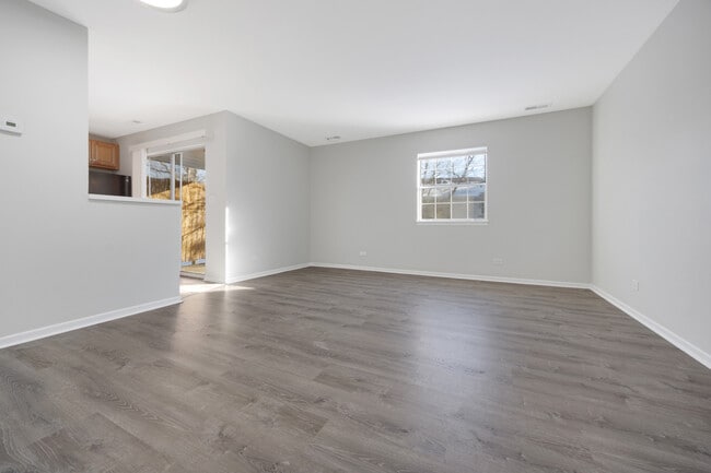 Building Photo - 47 Gant Cir