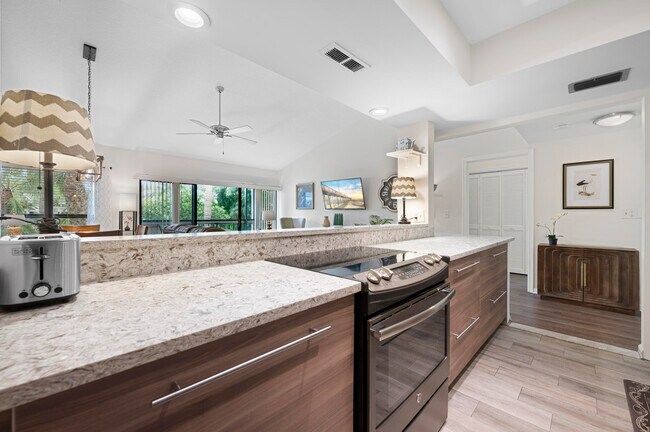Building Photo - 11863 Wimbledon Cir