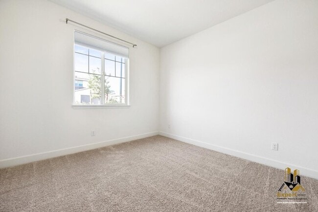 Building Photo - 4040 Swing Way