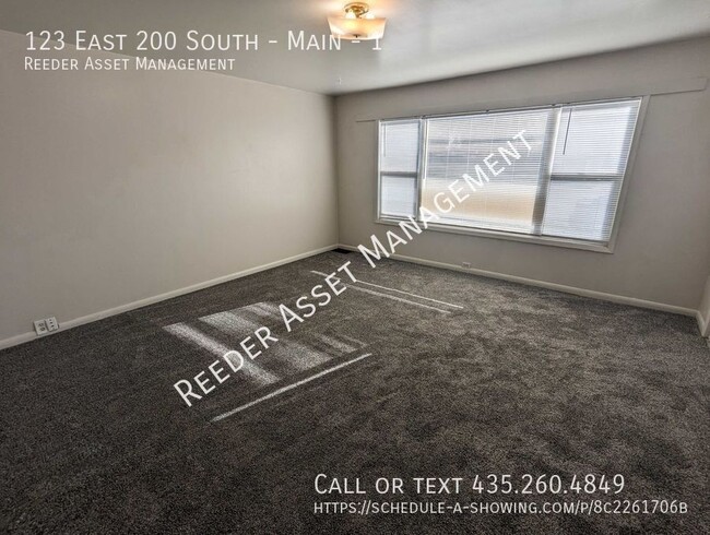 Building Photo - 123 E 200 S