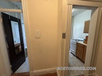 Building Photo - 1209 Boylston St