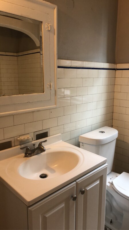 Building Photo - 7514 E Brentwood St