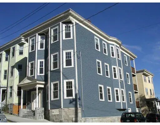 Building Photo - 19 Bucknam St