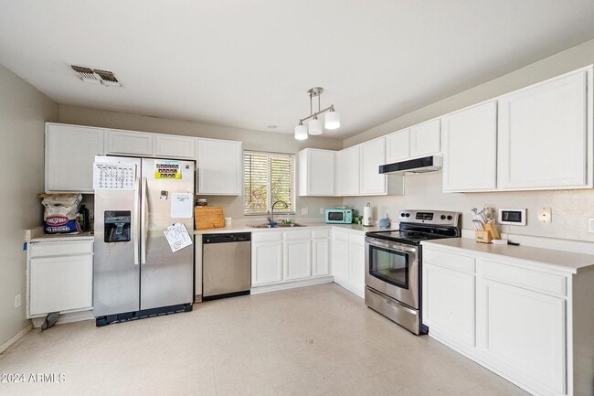 Building Photo - 12036 W Larkspur Rd