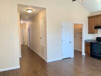 Building Photo - 614 S Rocheblave St