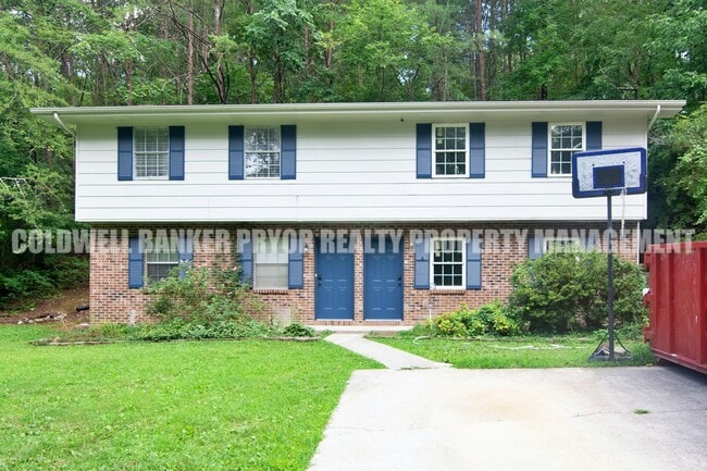 Building Photo - 5824 Moody Sawyer Rd