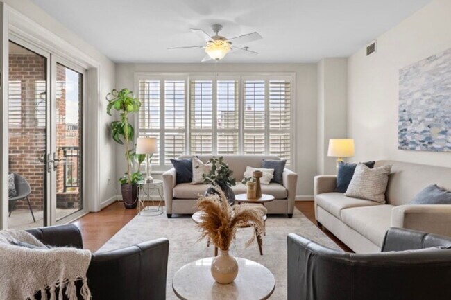 Building Photo - 4820 Old Main St