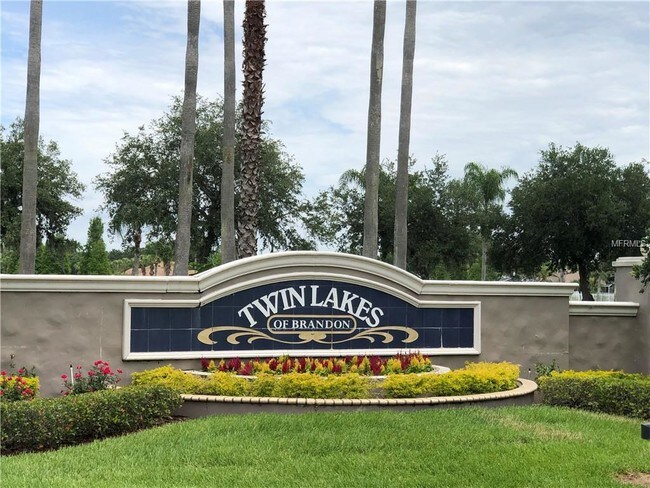 Building Photo - 2805 Norwood Hills Ln