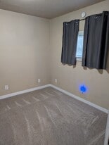 Building Photo - 8211 Florida Dr
