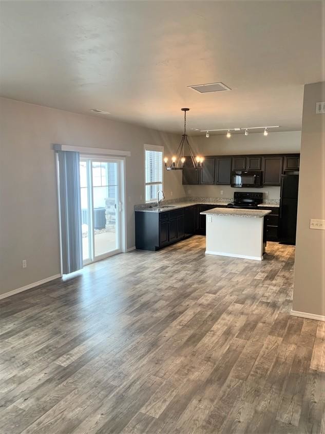Building Photo - 2 bedroom in Appleton WI 54913