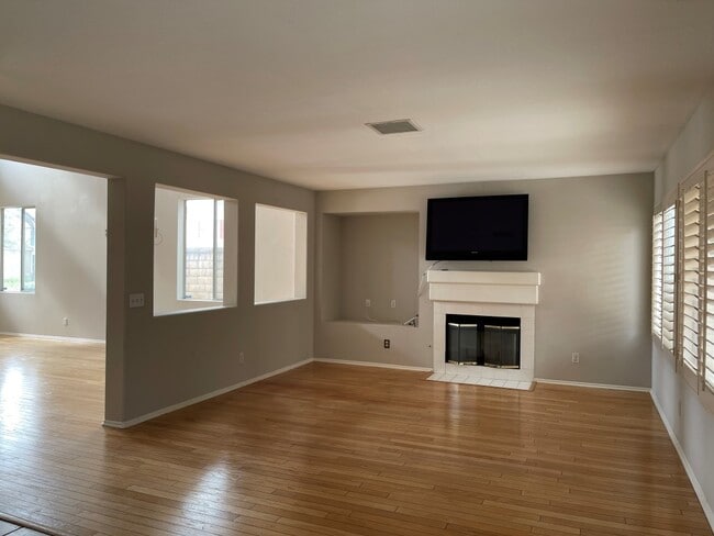 Building Photo - 1521 Starlight Dr