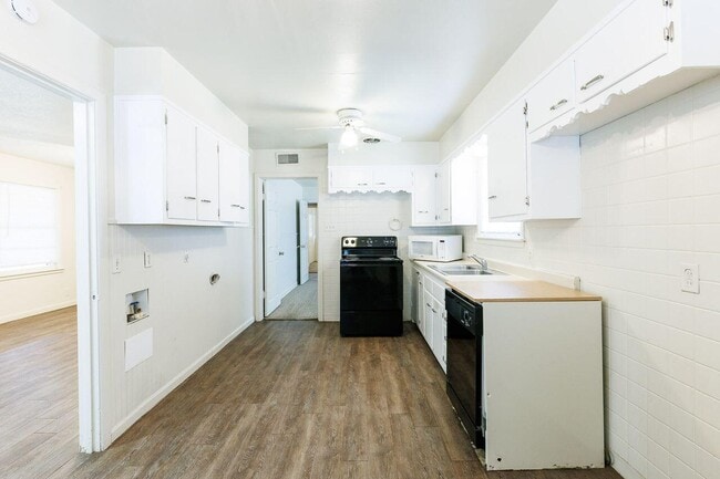 Building Photo - 4209 38th St