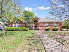 Building Photo - 912 Pawnee Trail