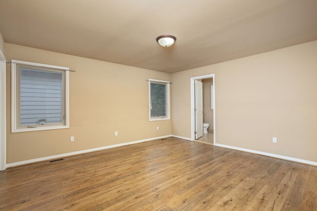 Building Photo - 29893 Trailwood Dr