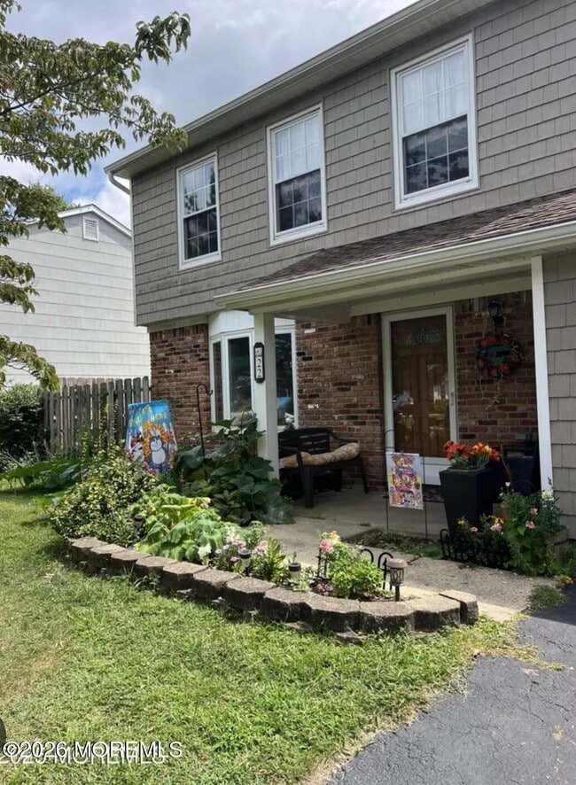 Building Photo - 22 Mizzen Dr