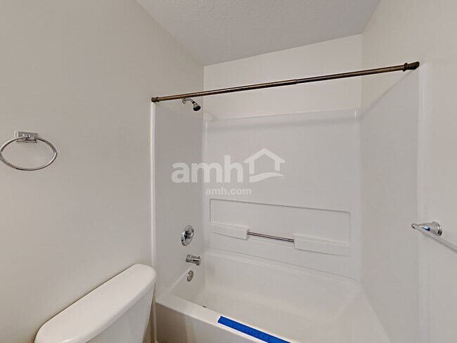 Building Photo - 3372 W 1050 N