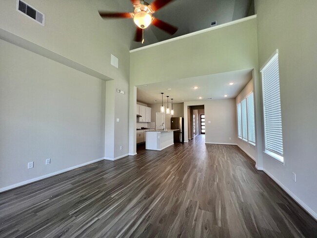 Building Photo - 8719 Arbor Trail Dr