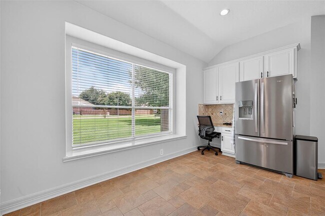 Building Photo - 3214 Southmere Ln