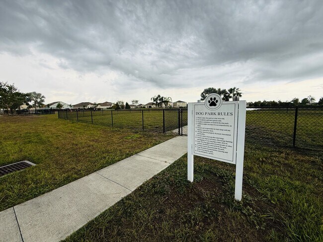 Building Photo - New build -  Be the 1st to move into this 4 bedroom home in Parish!
